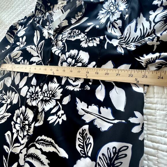ee:some Women's Short Sleeve Aloha Shirt Floral Black & White Size Medium - Picture 7 of 8